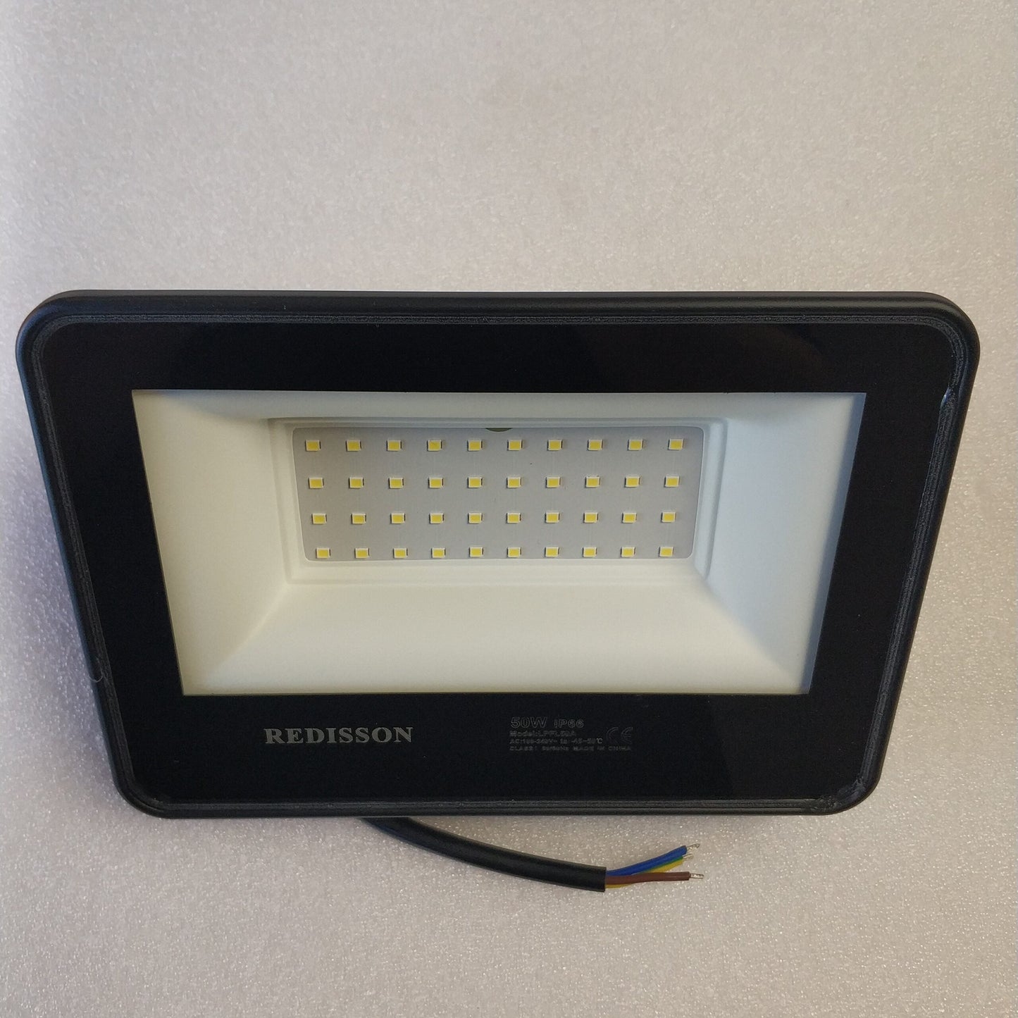 Redisson 50Watt 220v AC Outdoor LED Flood Light - Electromann SA