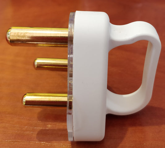 REDISSON M-10D 16A 220v 3 Pin Wall Plug With Handle - Electromann SA