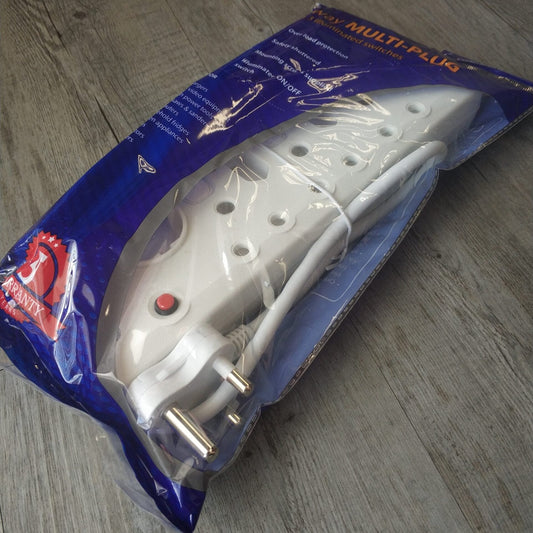 REDISSON 7 Way 3x16Amp 4x5Amp Switched 220v Multi-Plug - Electromann SA