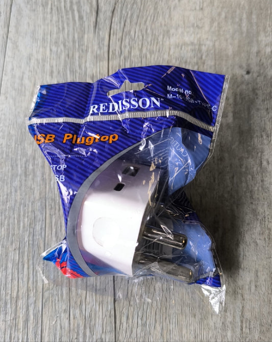 Redisson M-10 USB + Type-C PlugTop - Charge Multiple Devices Simultaneously - Electromann SA