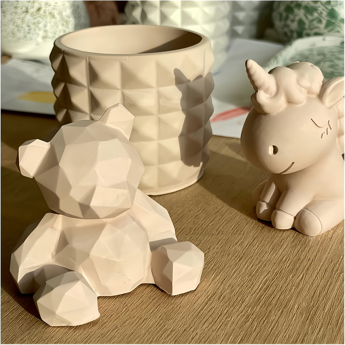 7-piece Temu 3D animal resin and gypsum mold set for epoxy resin and stone powder crafts, featuring detailed animal designs.