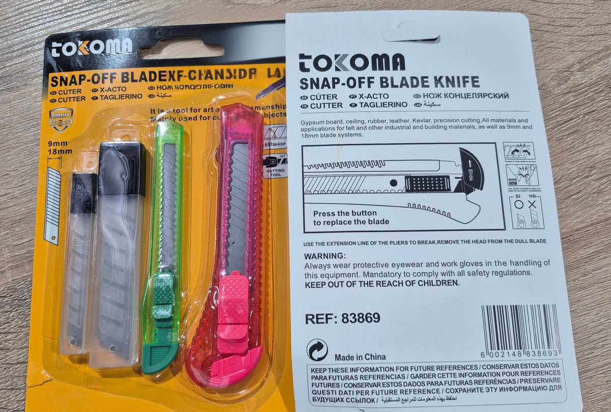 Two Tokoma Snap Off Blade Knives with SK5 carbon steel blades, featuring adjustable snap-off blades for precise cutting.
