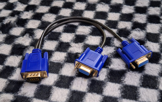 VGA Splitter 1 to 2 way - Little Tokyo SA