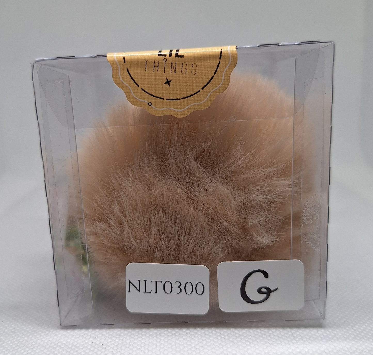 Custom Resin Letter Keychain With a Beige Pom Pom - G - Little Tokyo SA