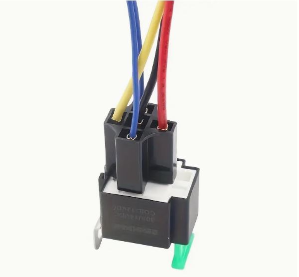 Automotive relay kit with 12V 30A relays, fuse-protected for safety, made by Temu, shown with relays and wiring components.