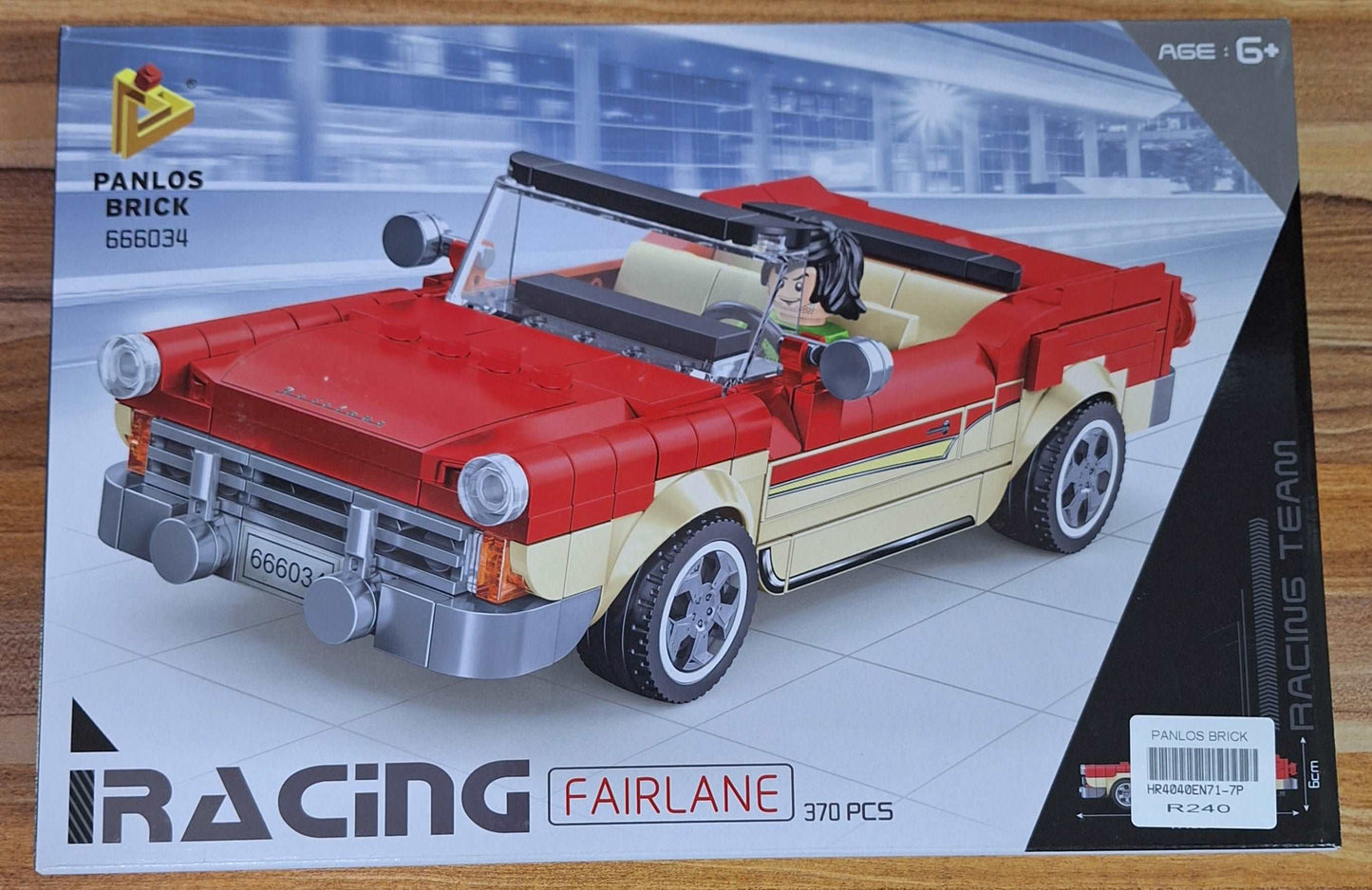 Panlos Bricks 370 pcs- DIY Ford Fairlane