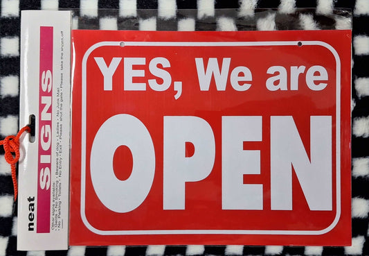 Interchangeable Open and Closed Sign