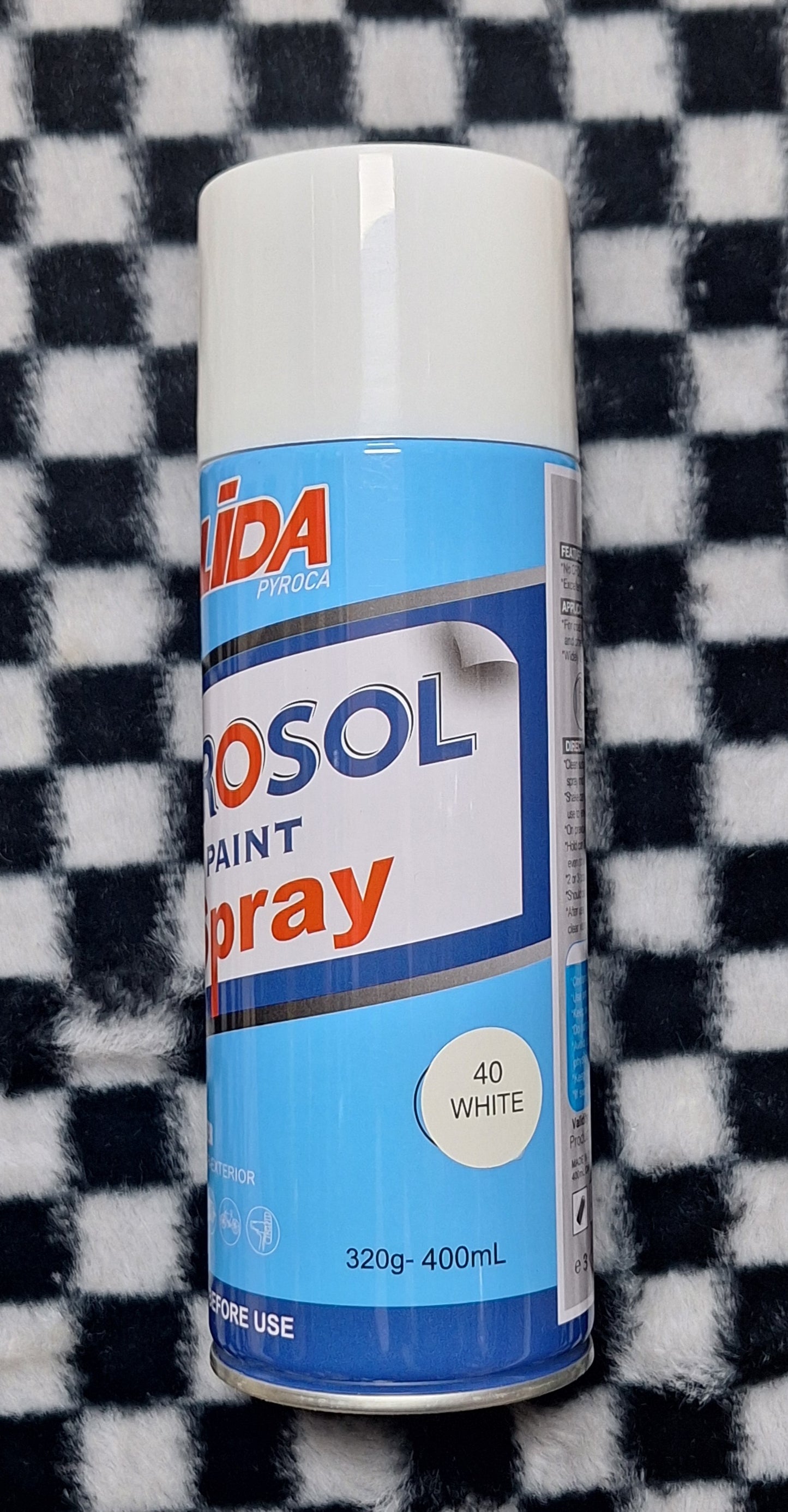 40 White Spray Paint - 400ml