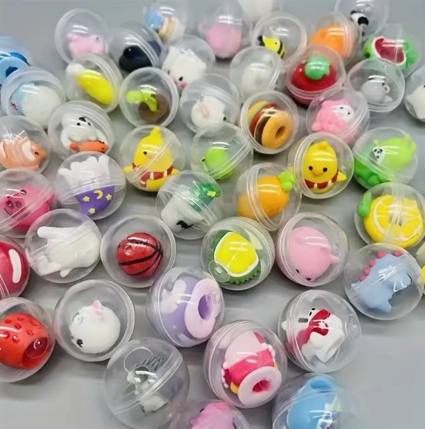 20pcs Mini Cute/Kawaii Capsule Toys