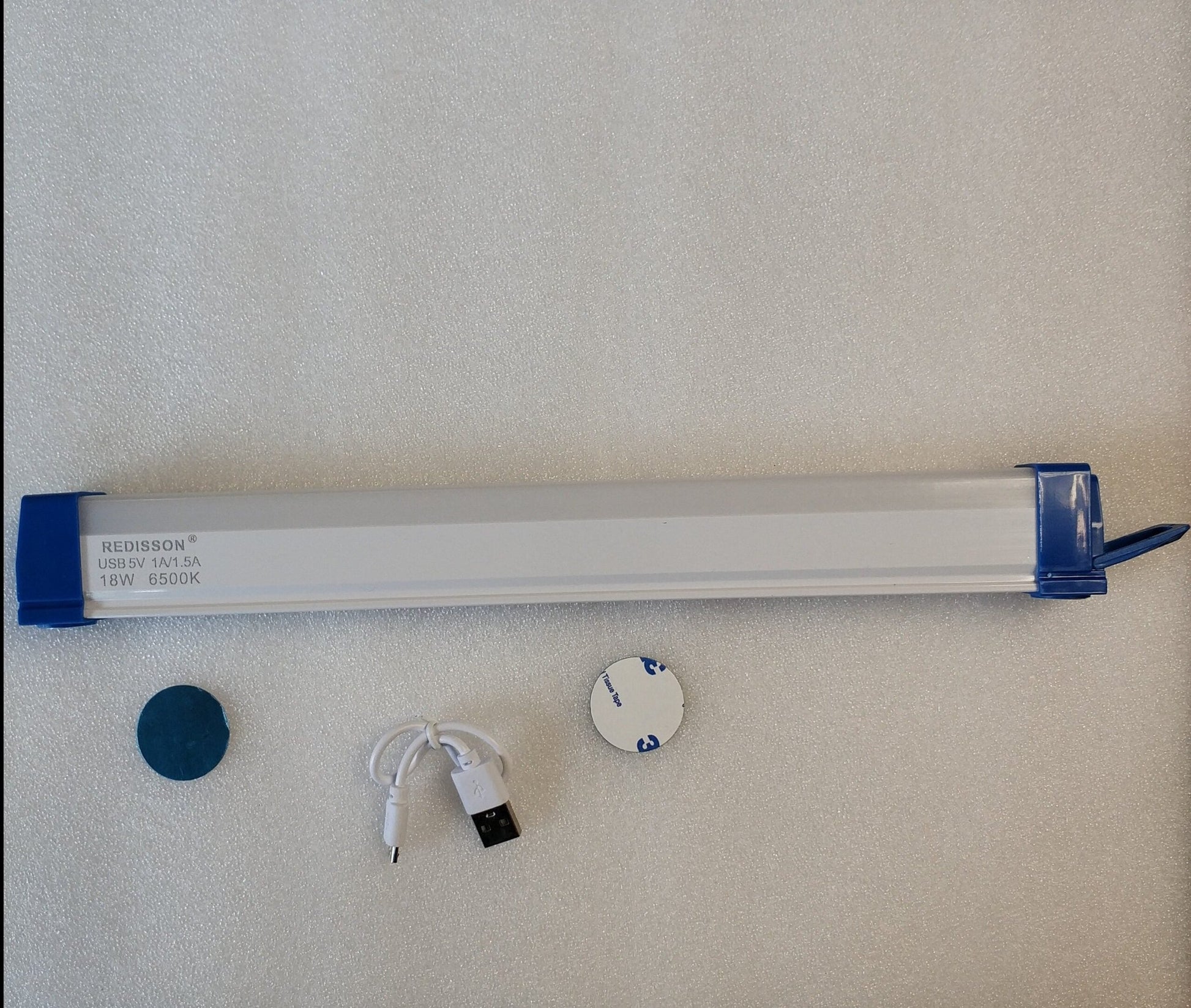 Redisson 18W T5 Rechargeable Portable LED Tube Light - Electromann SA