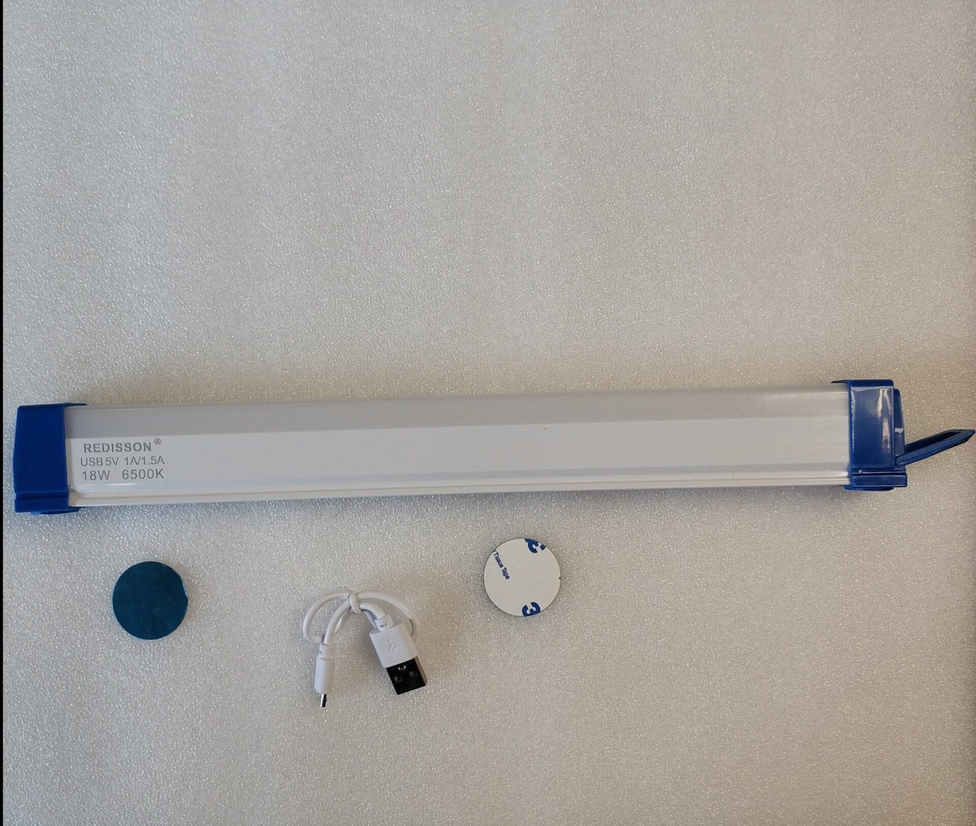Redisson 24W T5 Rechargeable Portable LED Tube Light - Electromann SA