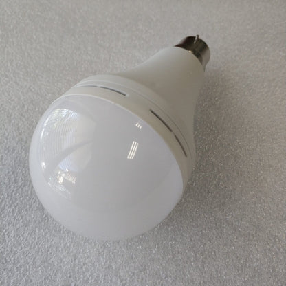 REDISSON 9 watt B22 Super Bright Smart Rechargeable Emergency LED bulb - Electromann SA