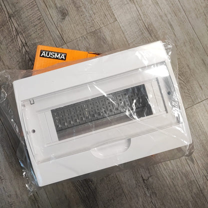 Efficient and Compact AUSMA 14-18way Surface Mount Mini Rail Distribution Board - Electromann SA