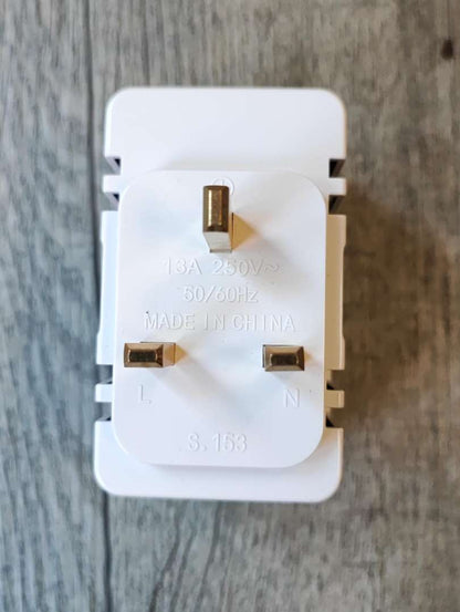 Universal 13Amp 4Way Travel Adaptor - Charge Multiple Devices on the Go - Electromann SA
