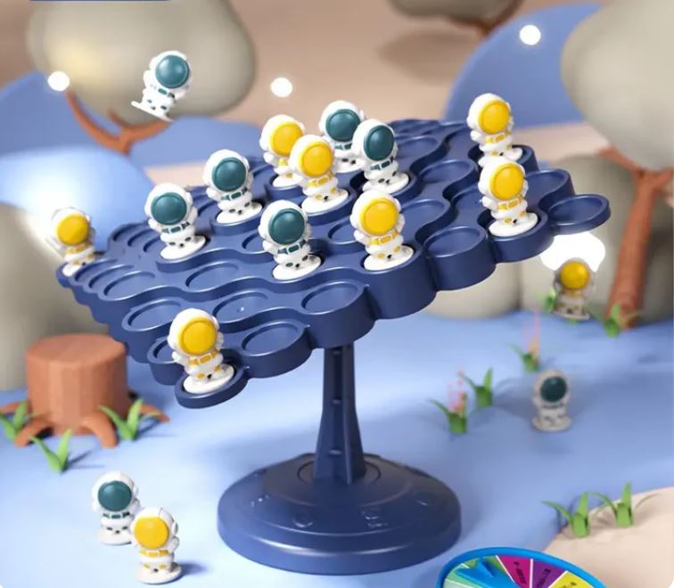 50pc Astronaut Balance Tree Board Game