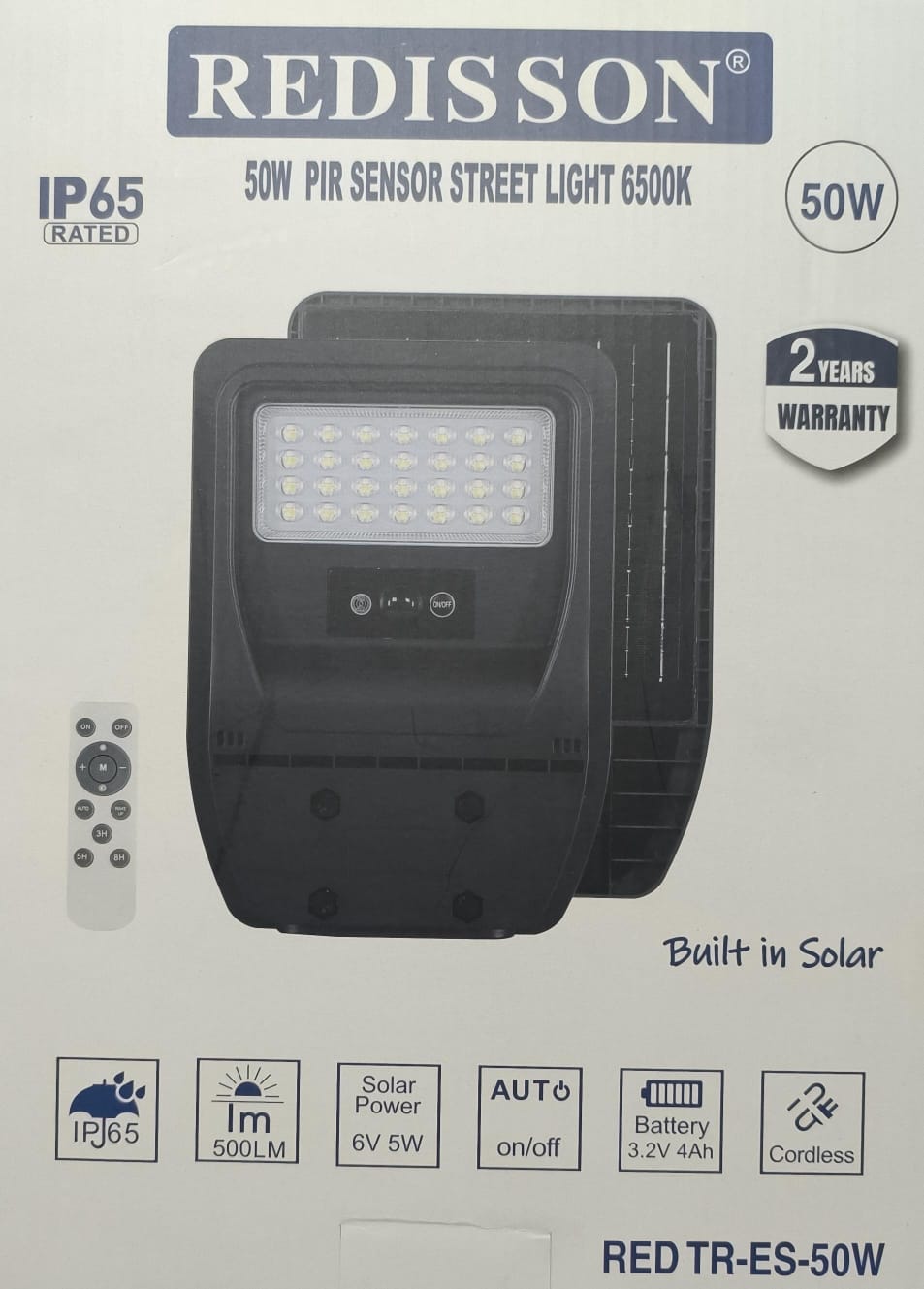 REDISSON 50W Solar-Powered LED Street Light – Energy-Efficient Outdoor Lighting Solution - Electromann SA