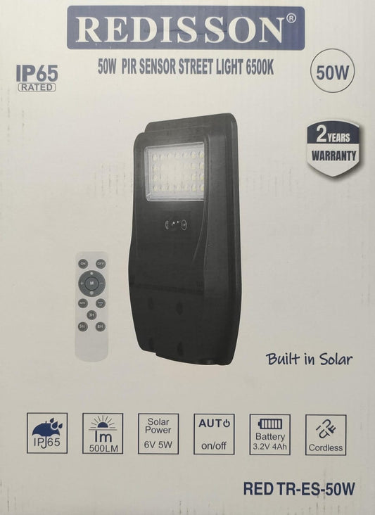 REDISSON 50W Solar-Powered LED Street Light – Energy-Efficient Outdoor Lighting Solution - Electromann SA