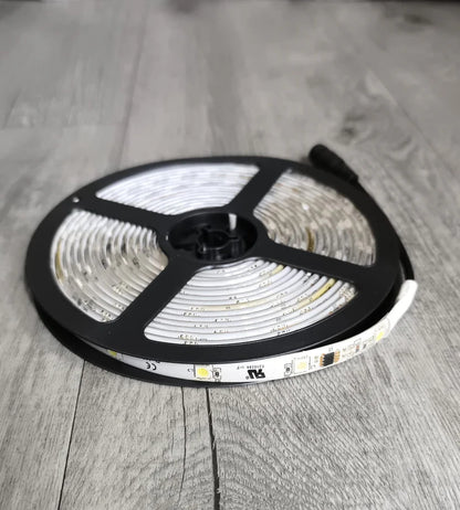 12v DC 5m 150 x 5050Led Chip Soft Cool White Weatherproof LED Light Strip Roll