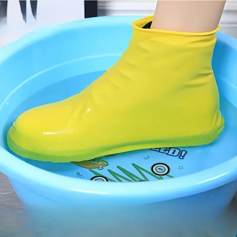 1 Set of Waterproof Outdoor Latex Rain Boots