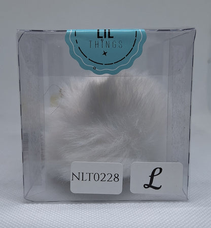 Custom Resin Letter Keychain With a White Pom Pom - L - Little Tokyo SA